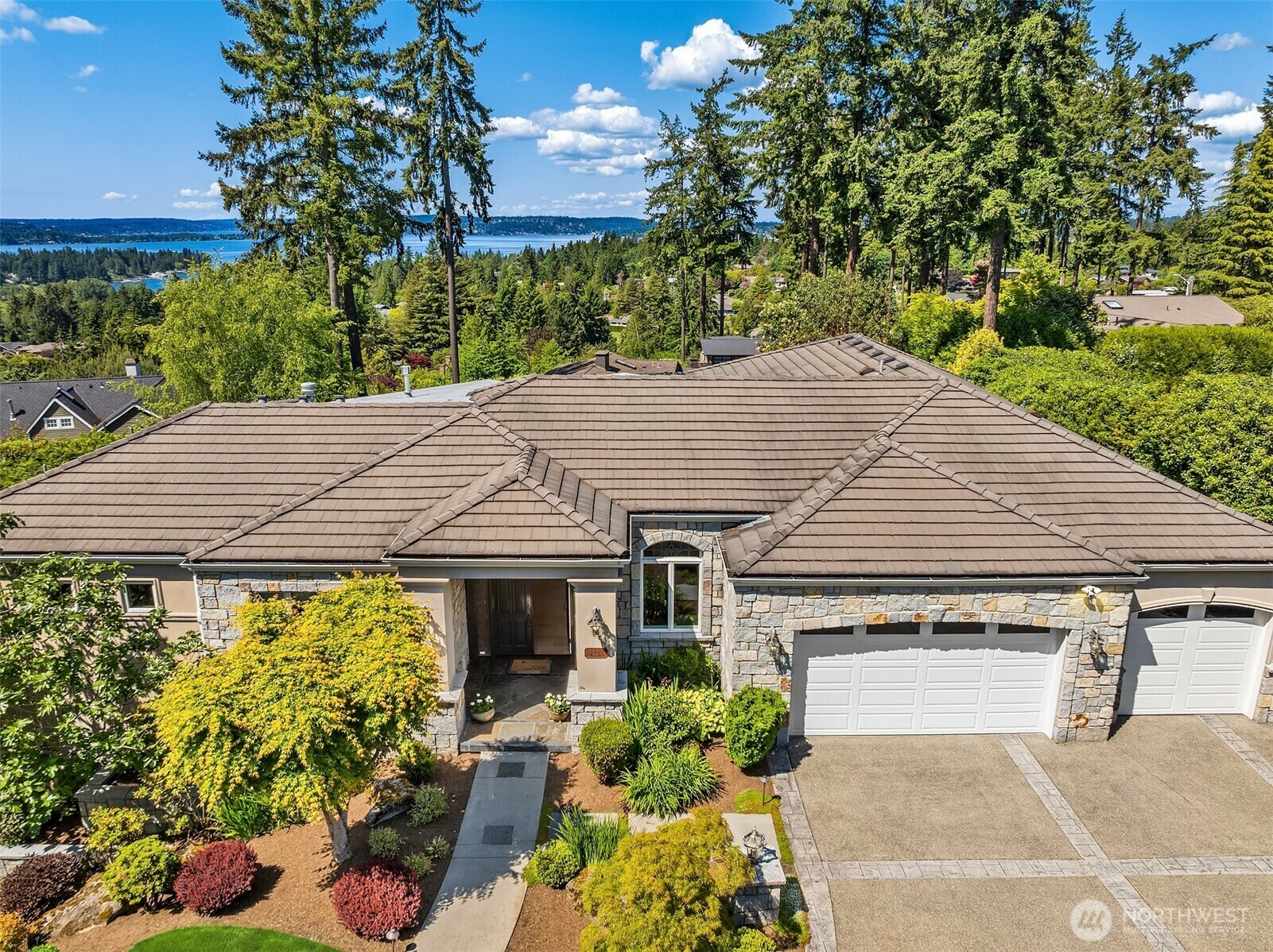 Property Photo: 9234 NE 25th Street WA 98004
