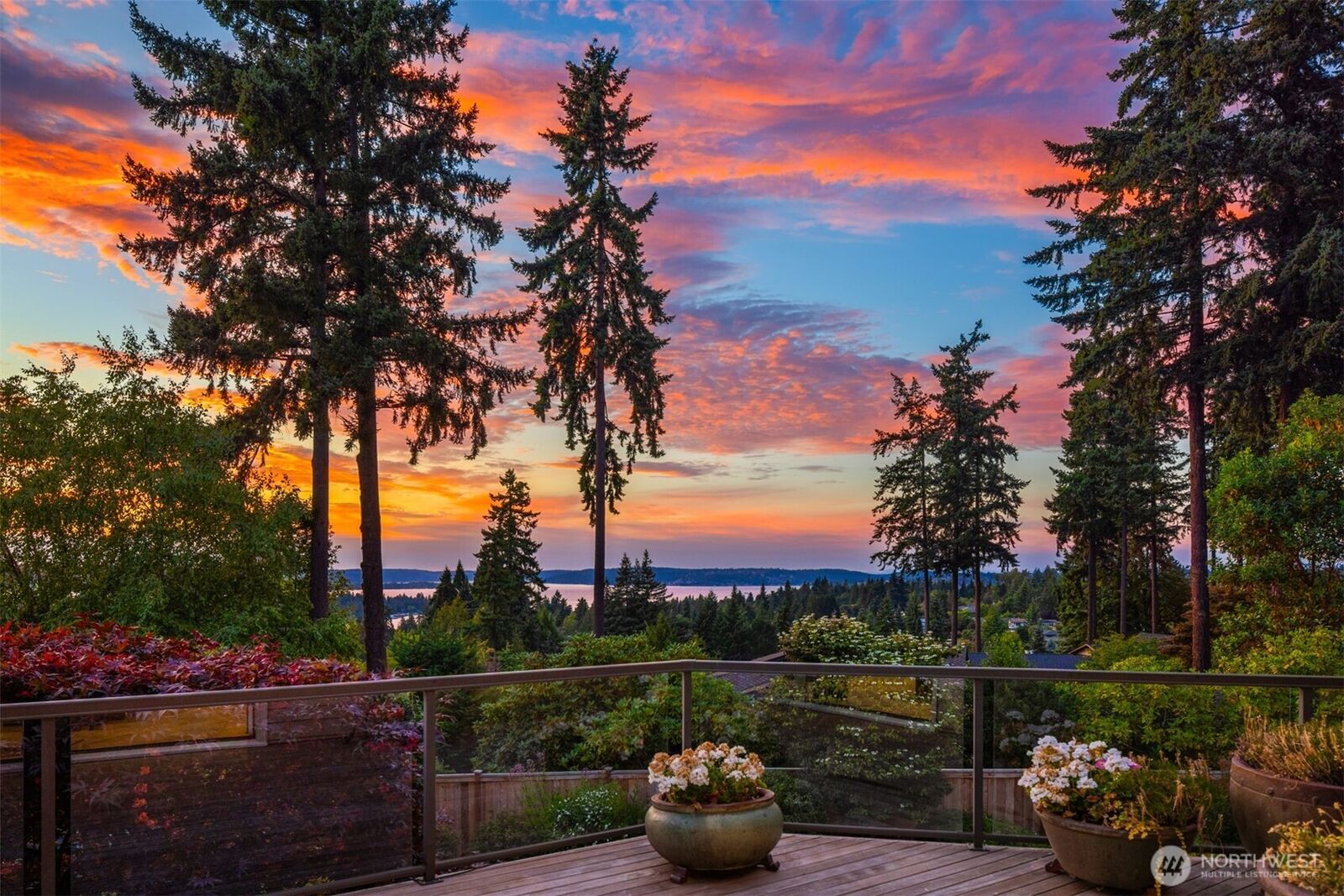 Property Photo:  9234 NE 25th Street  WA 98004 