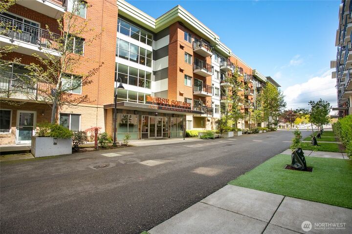 1015  Railroad Avenue 405  Bellingham WA 98225 photo