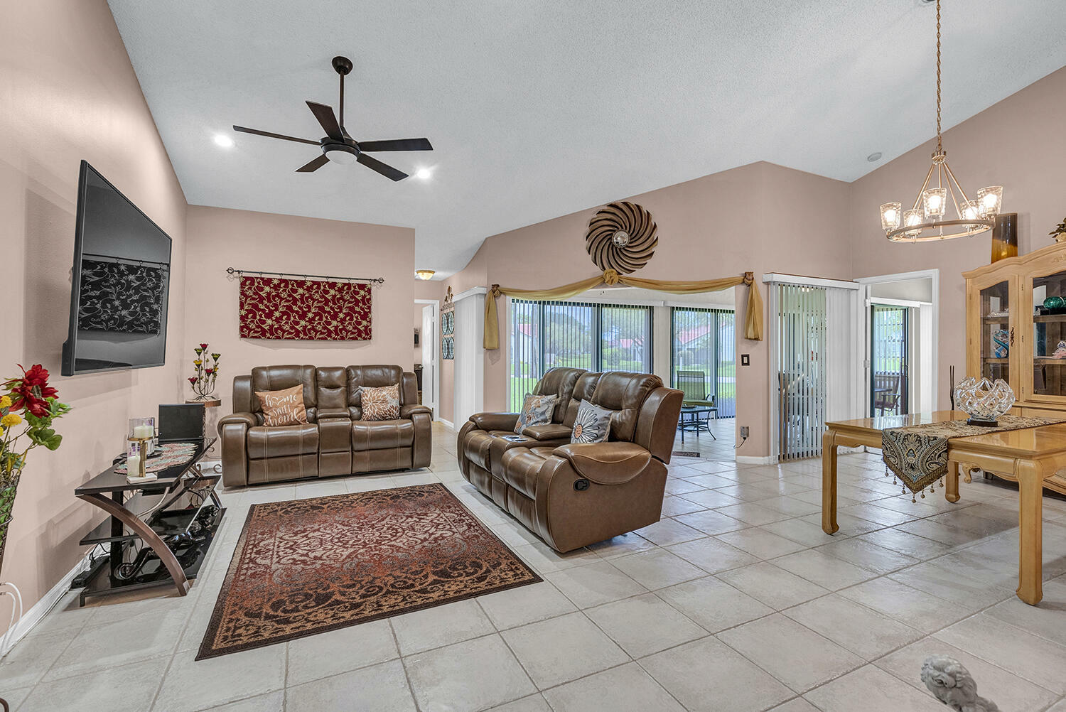 Property Photo: 5830 Parkwalk Circle W FL 33472