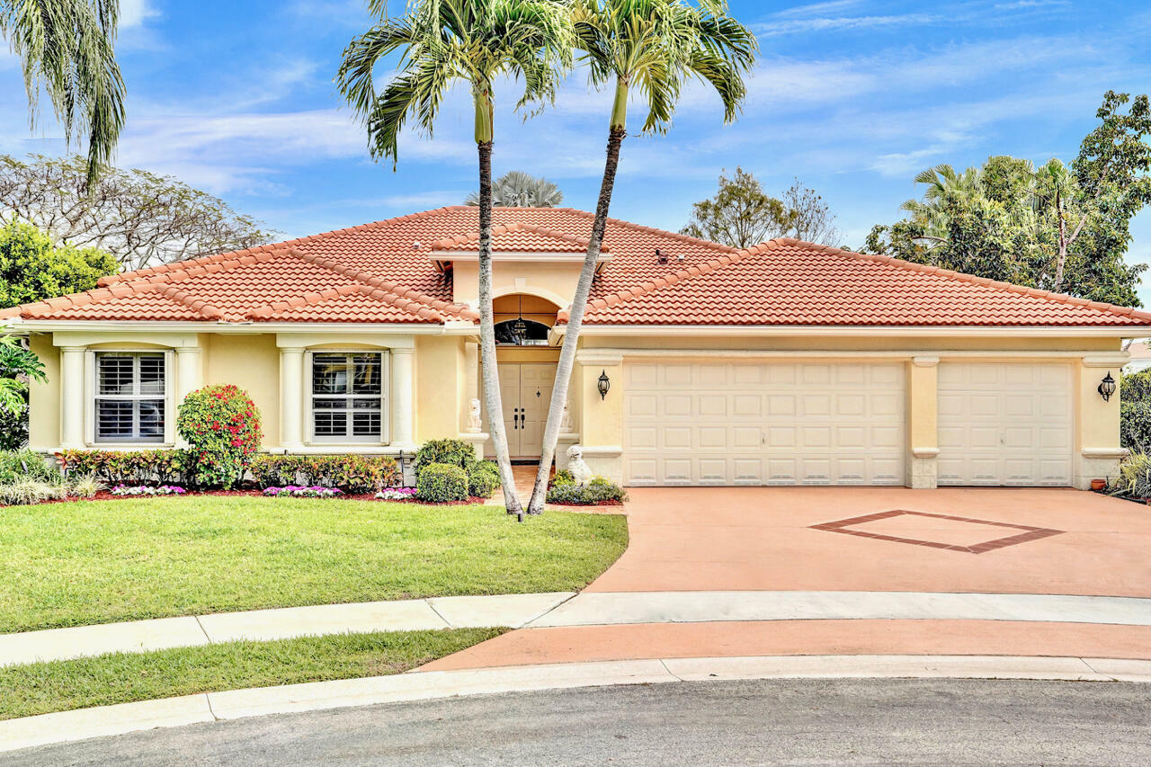 Property Photo: 5321 Indianwood Village Lane FL 33463