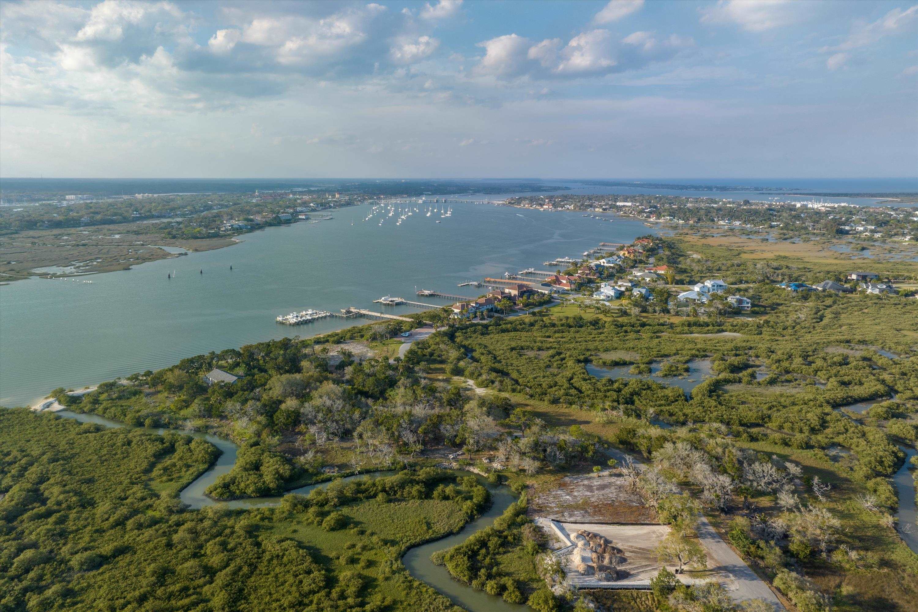 Property Photo: 228 Pelican Reef Dr FL 32080