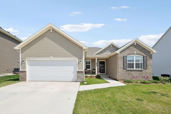 2916 Jackson Street  Stoughton WI 53589 photo