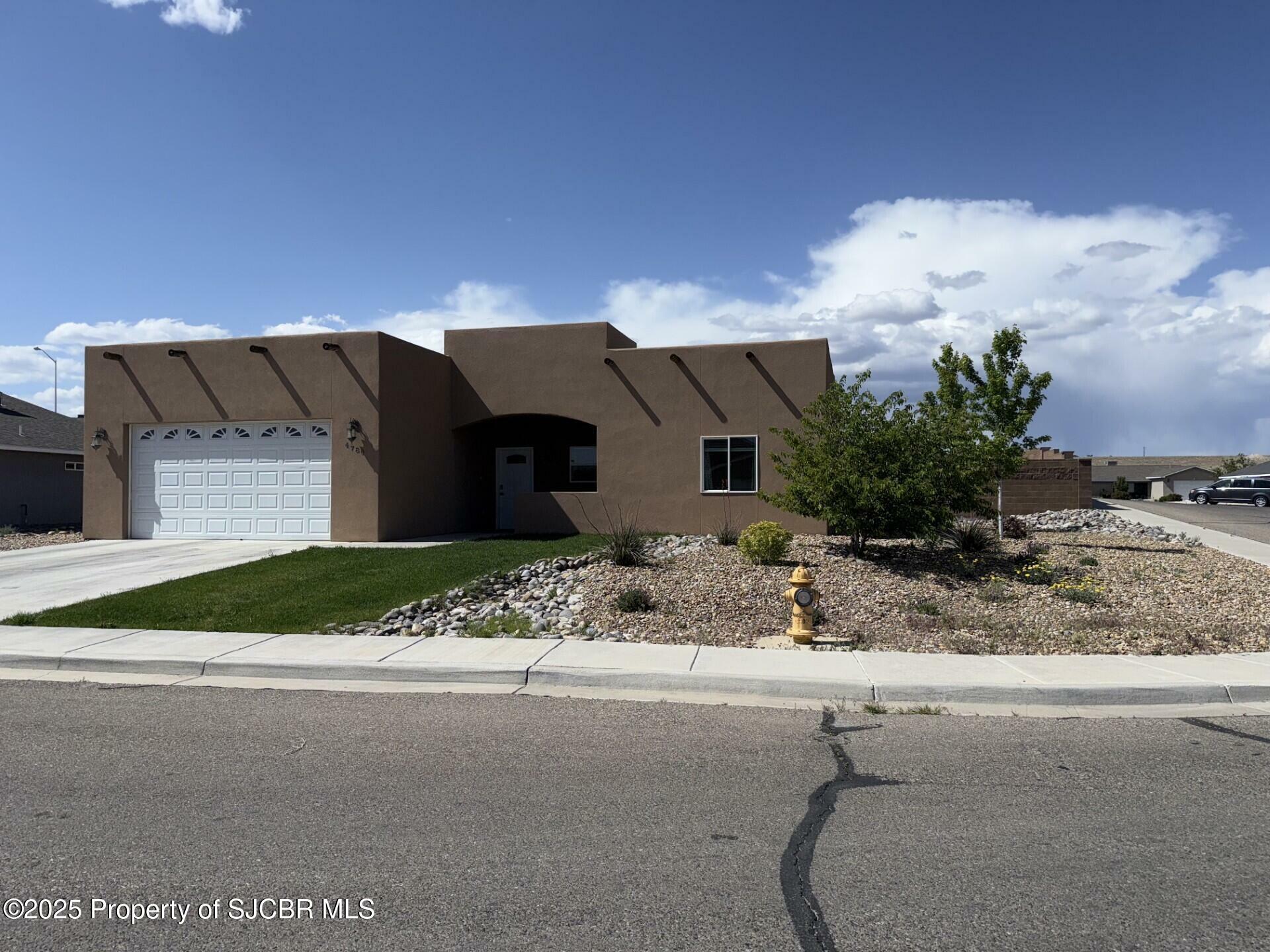 Property Photo: 4780 Skyhawk Way NM 87401