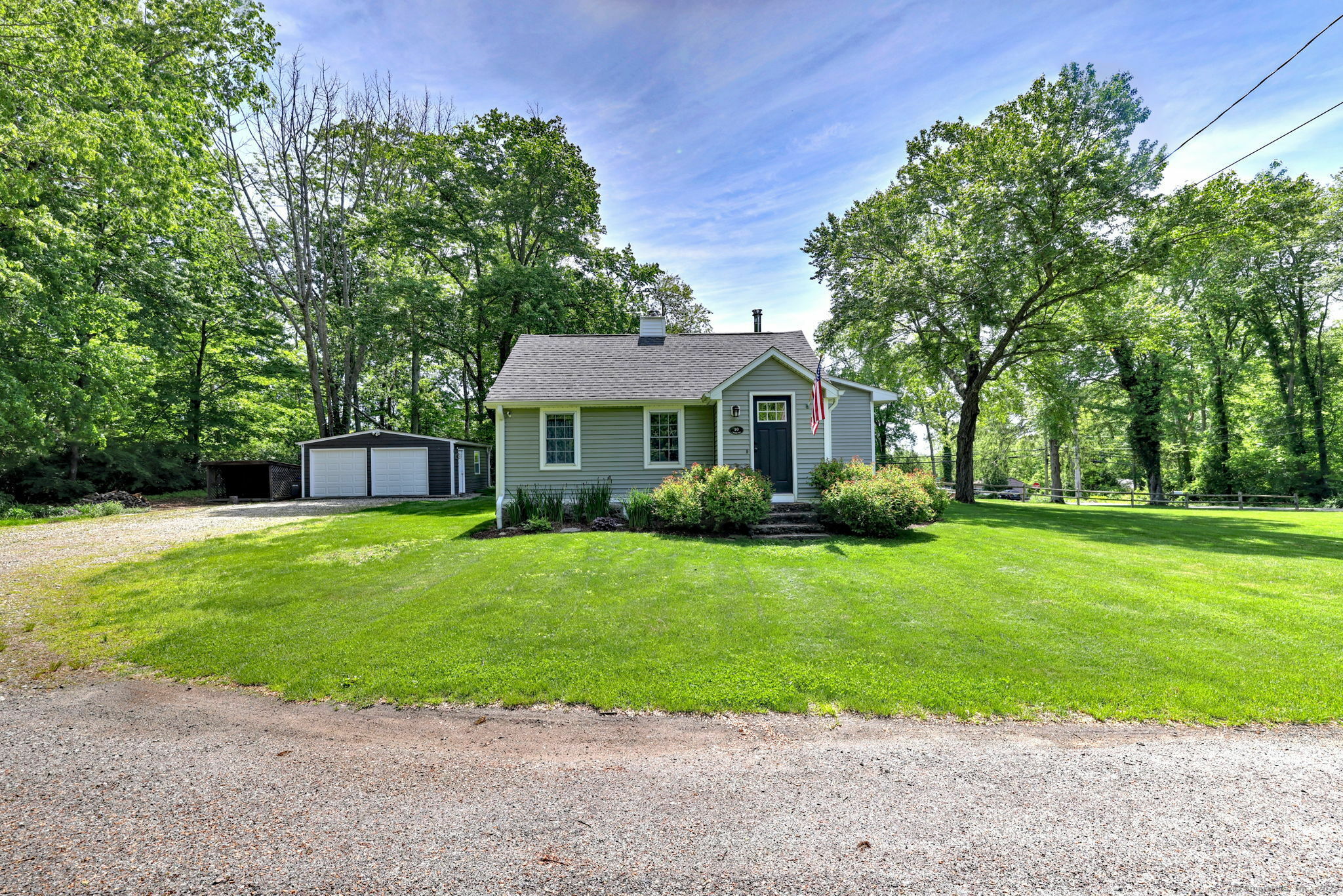 Property Photo: 10 Sunset Trail CT 06238