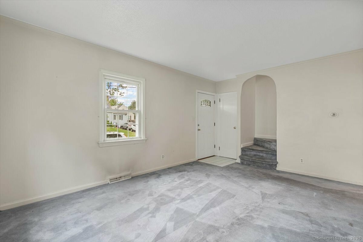 Property Photo: 23 Salem Road CT 06118