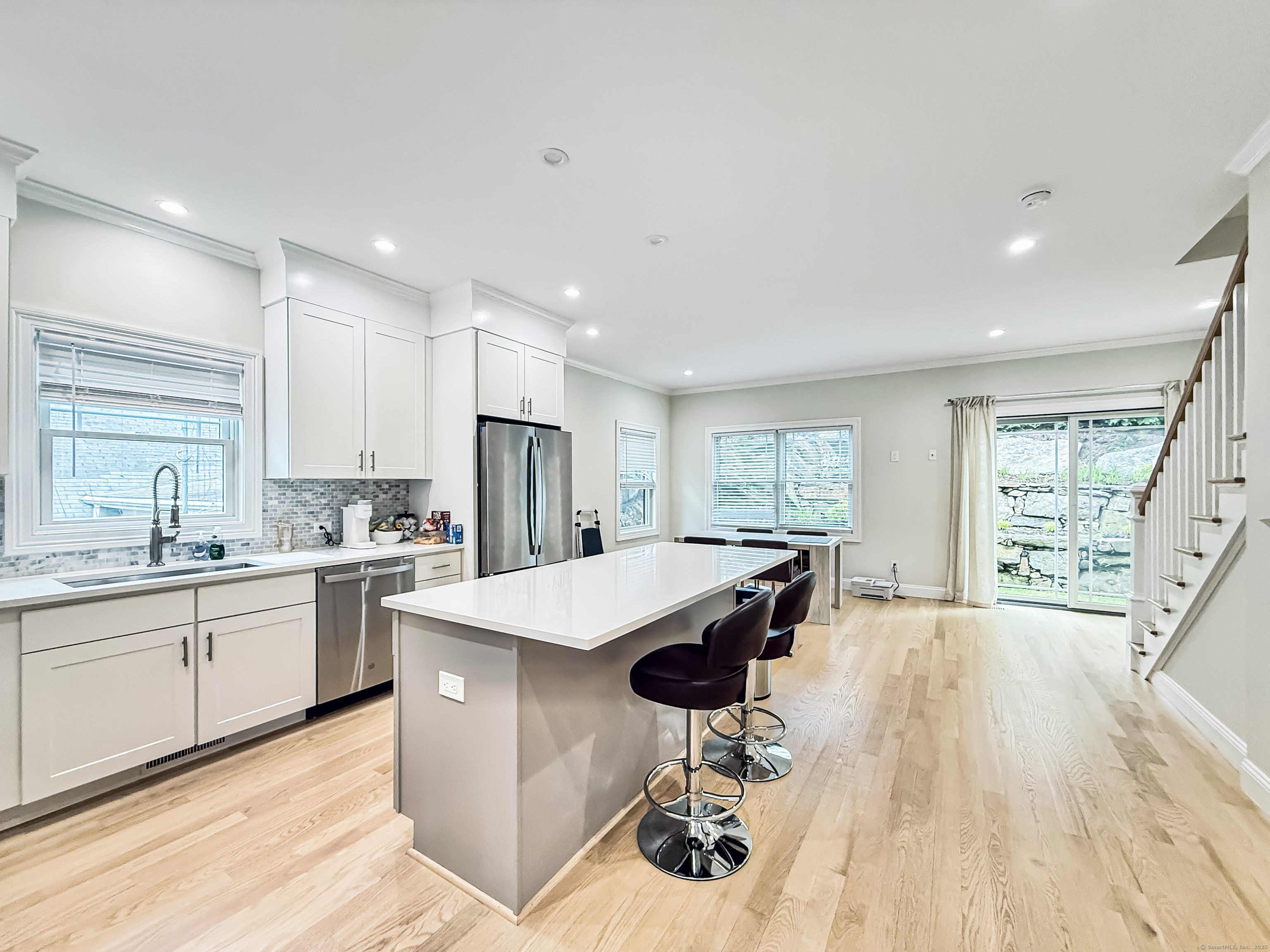 Property Photo: 15 Oak Street CT 06880