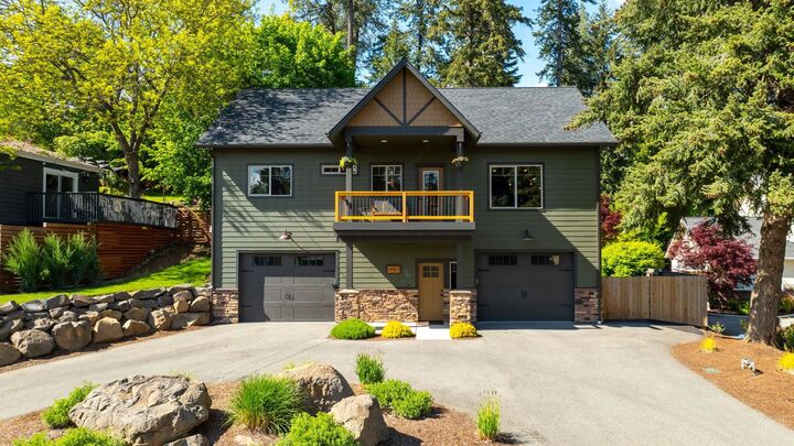 Property Photo:  1997 E Avondale Ln  ID 83835 