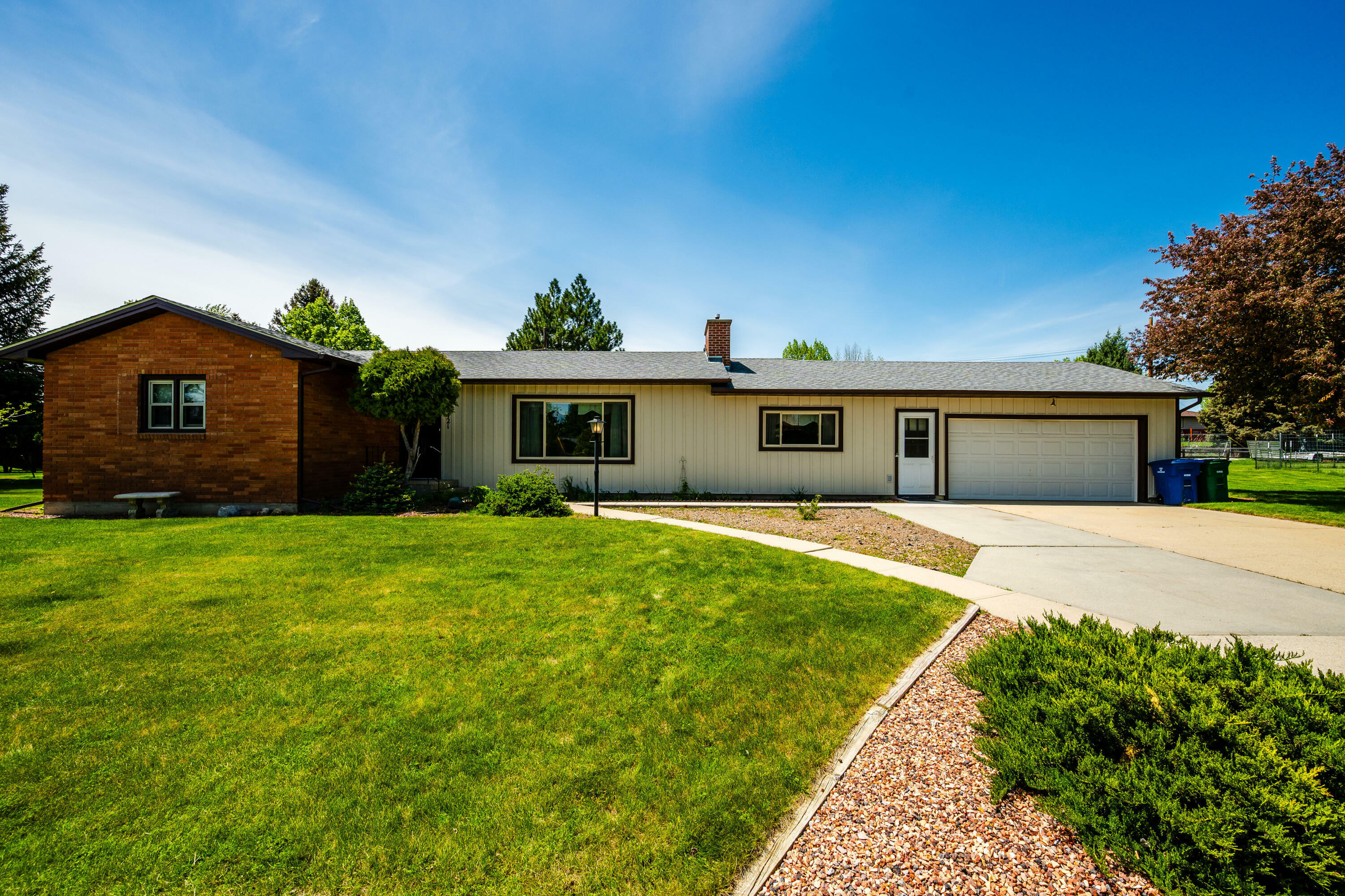 Property Photo: 1421 Champion Drive WY 82801