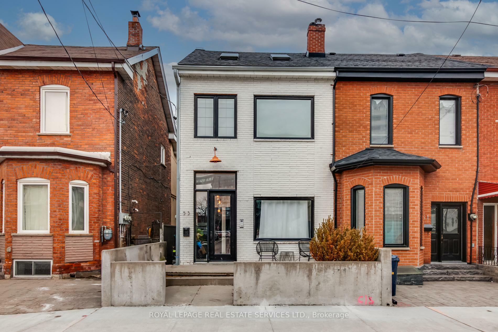 Property Photo: 53 Gladstone Avenue M ON M6J 3K7