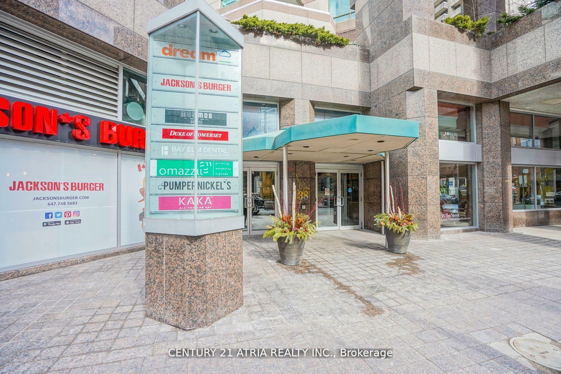 Property Photo: 38 Elm Street 3309 ON M5G 2K5