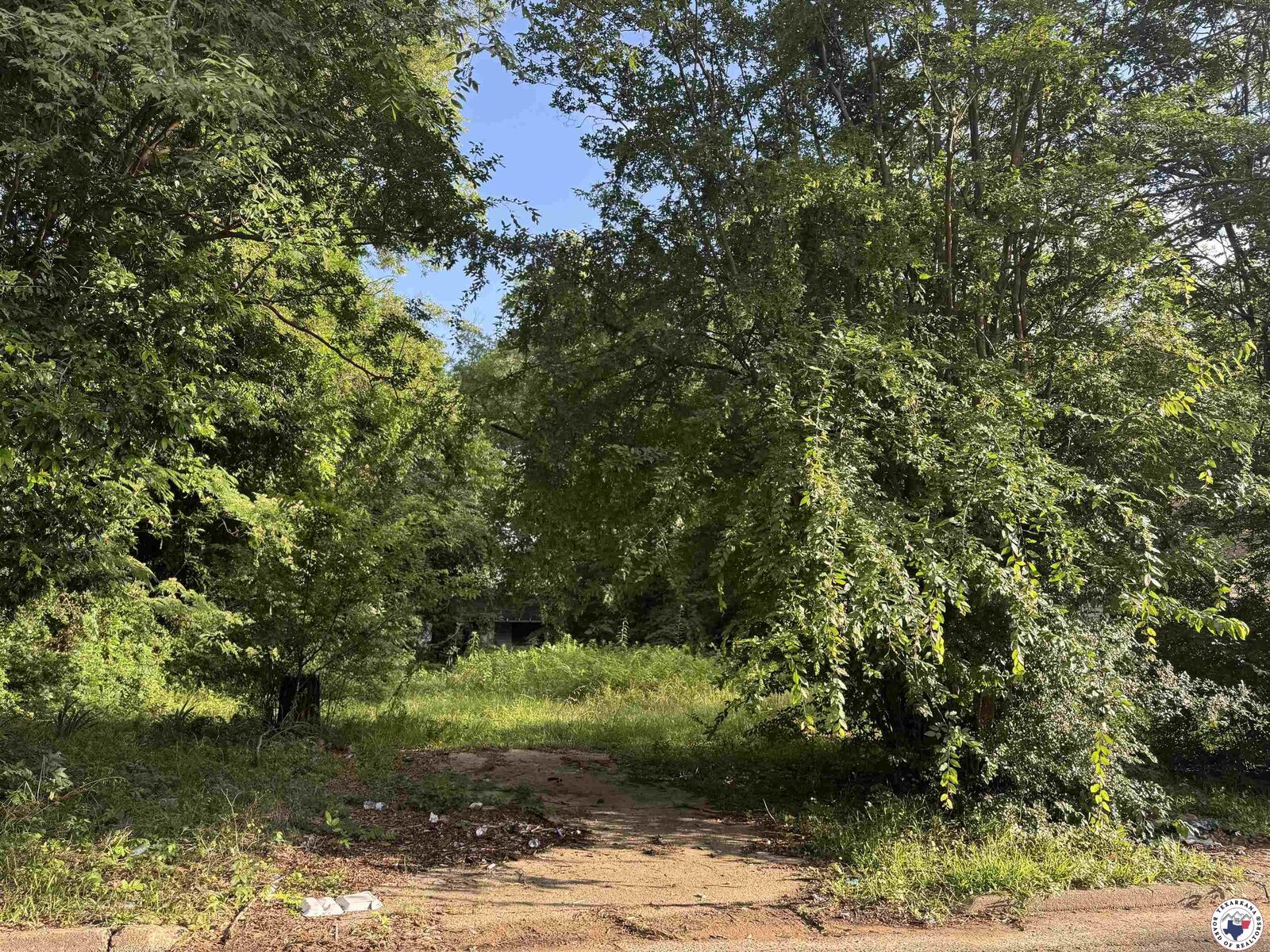 Property Photo:  2107 W 17th  TX 75501 