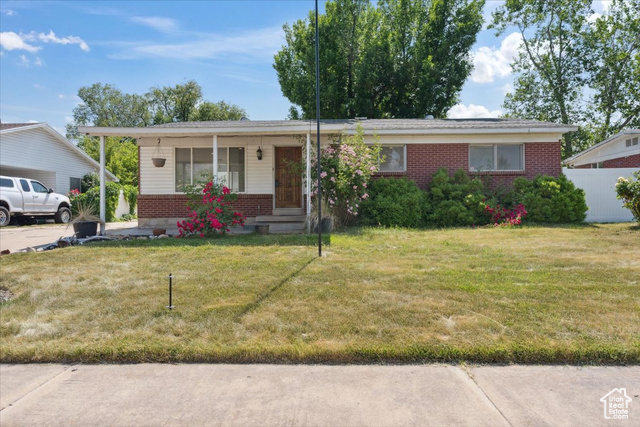 Property Photo:  175 Green Dr  UT 84041 