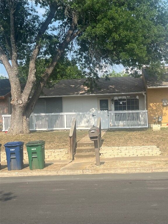 Property Photo: 11414 Spring Trail Street TX 78249