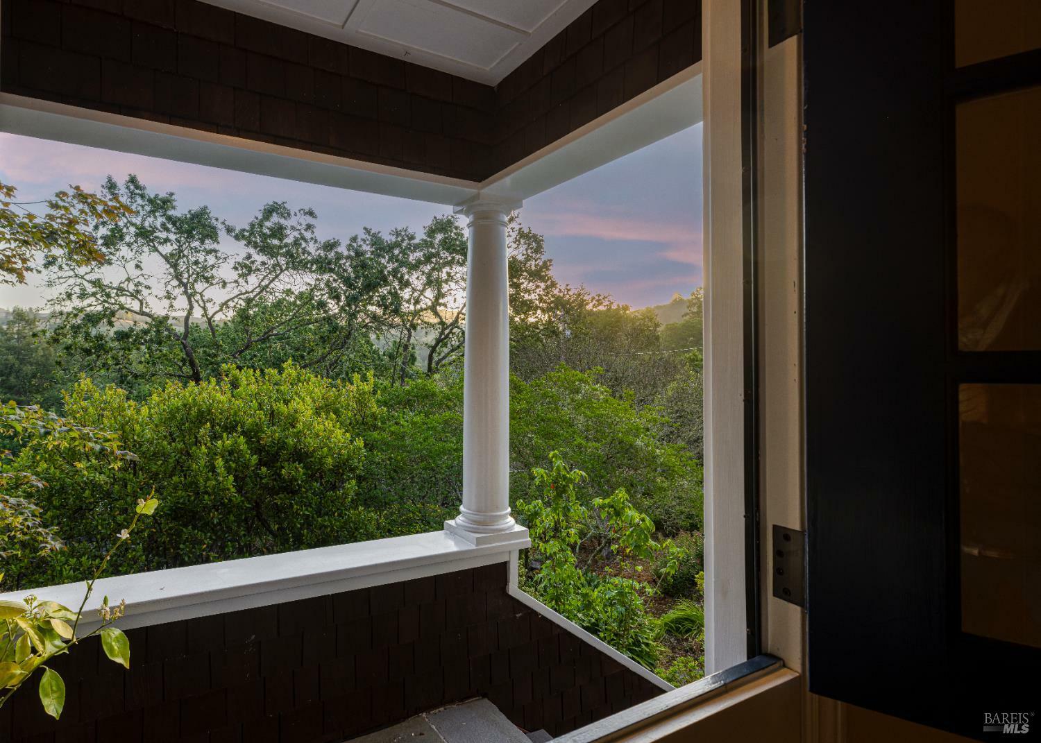 Property Photo:  260 Redwood Drive  CA 94973 