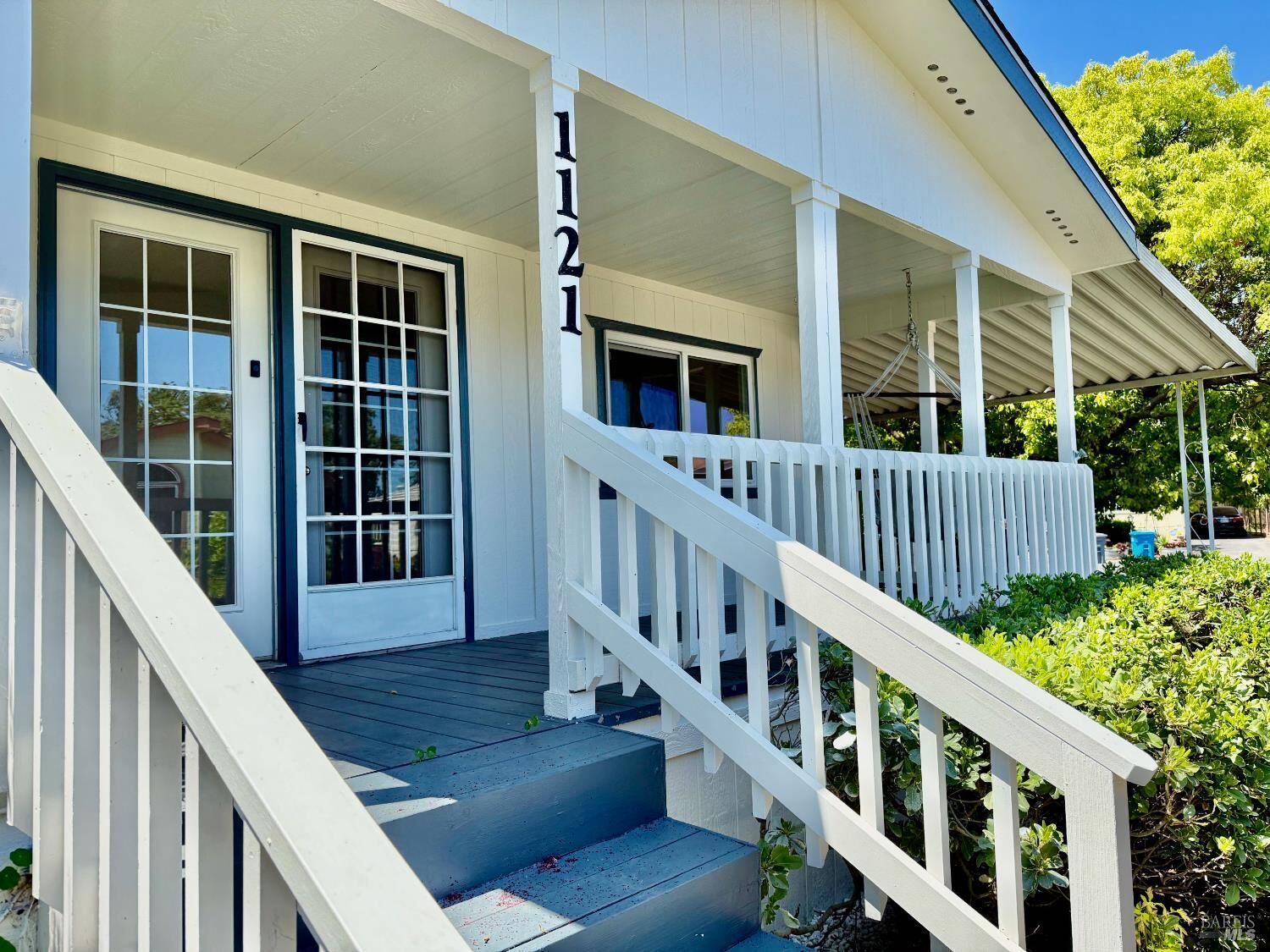 Property Photo: 1121 Dale Court CA 95401