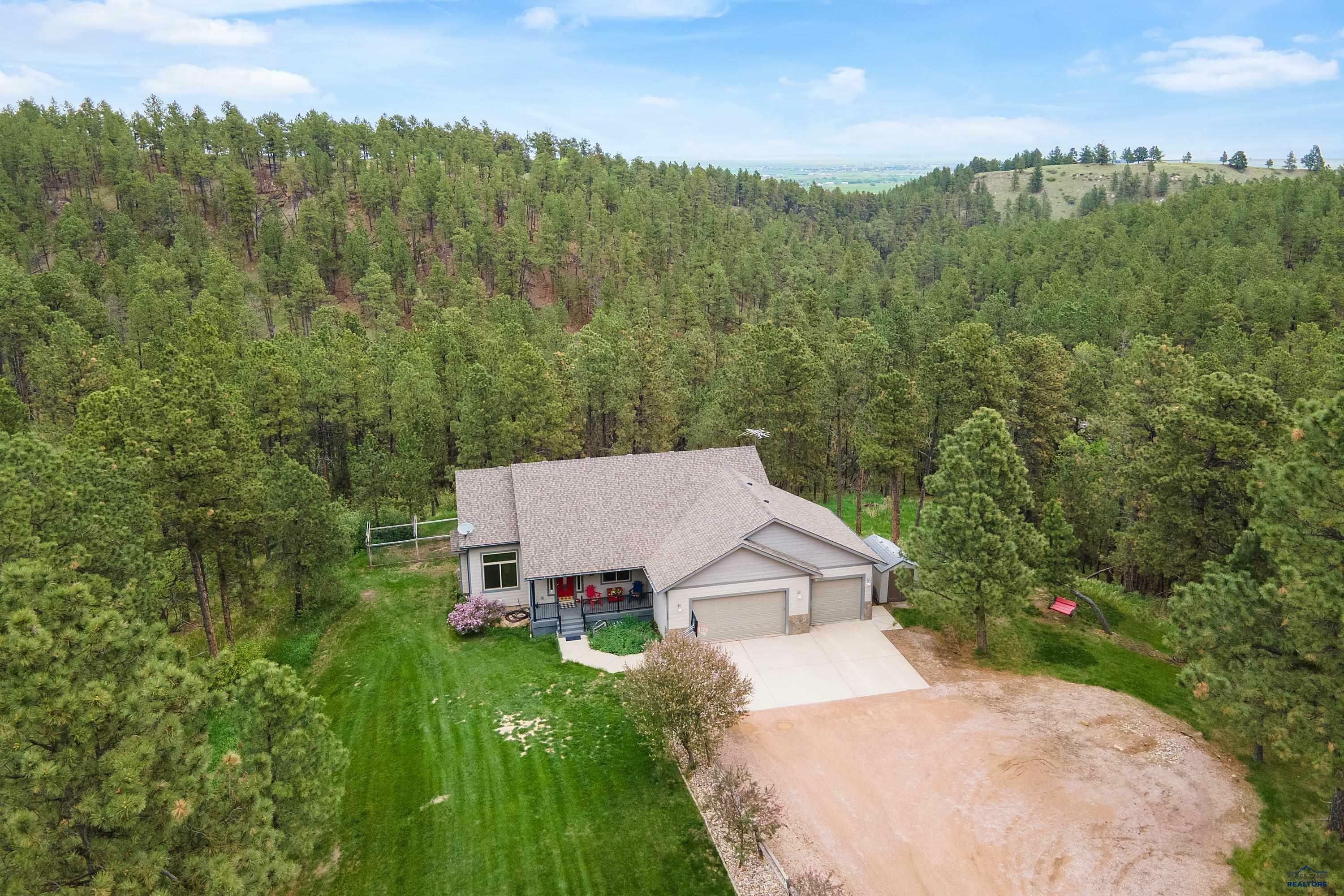 Property Photo: 4530 Rimrock Dr SD 57702
