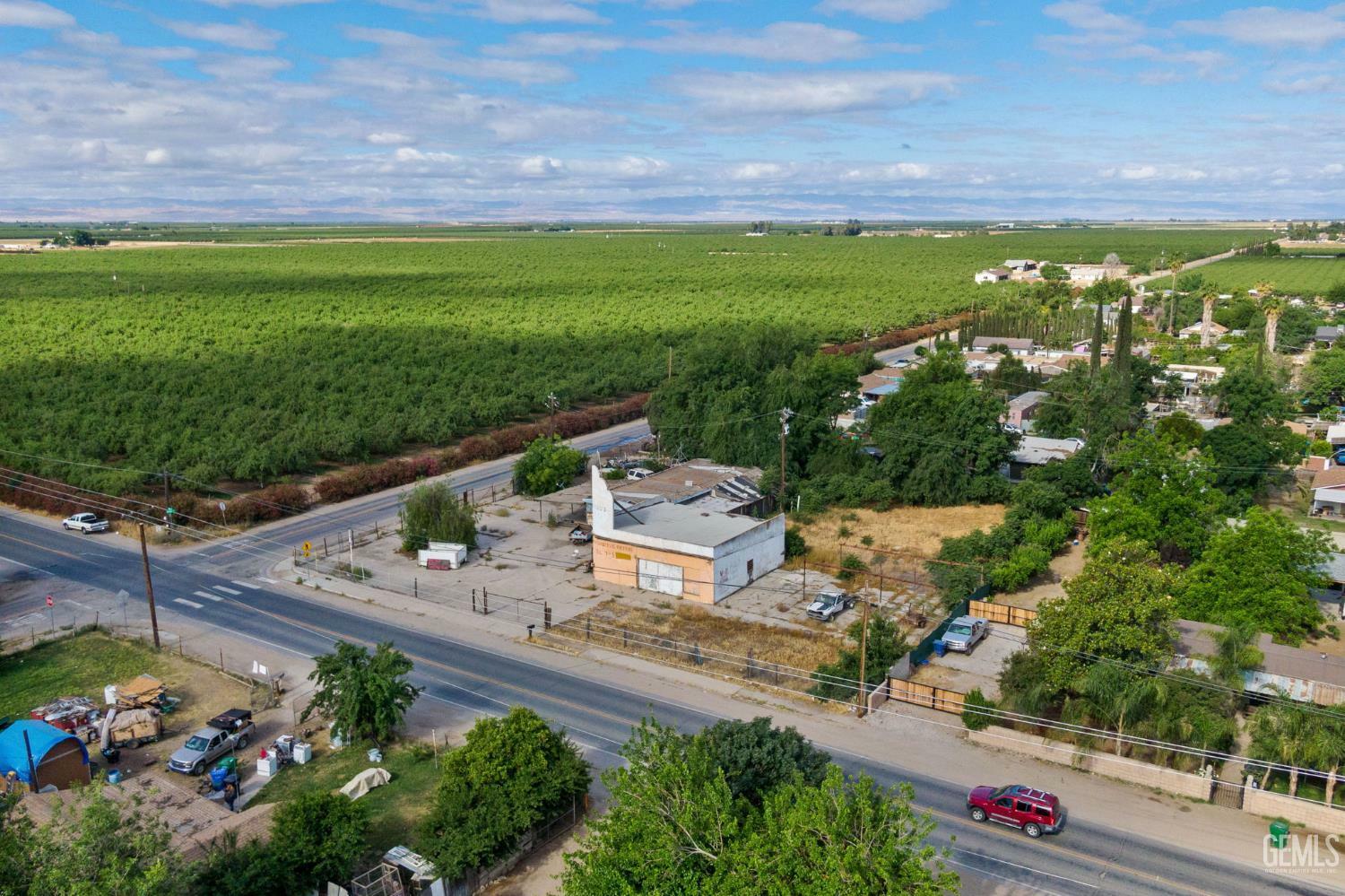 Property Photo: 18499 Shafter Avenue CA 93263