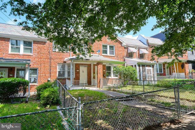 Property Photo:  66 Allison Street NE  DC 20011 