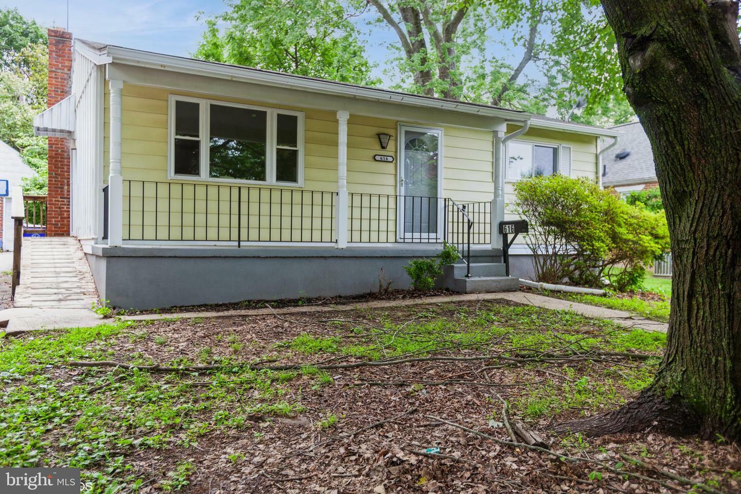 Property Photo: 616 Military Road MD 21702