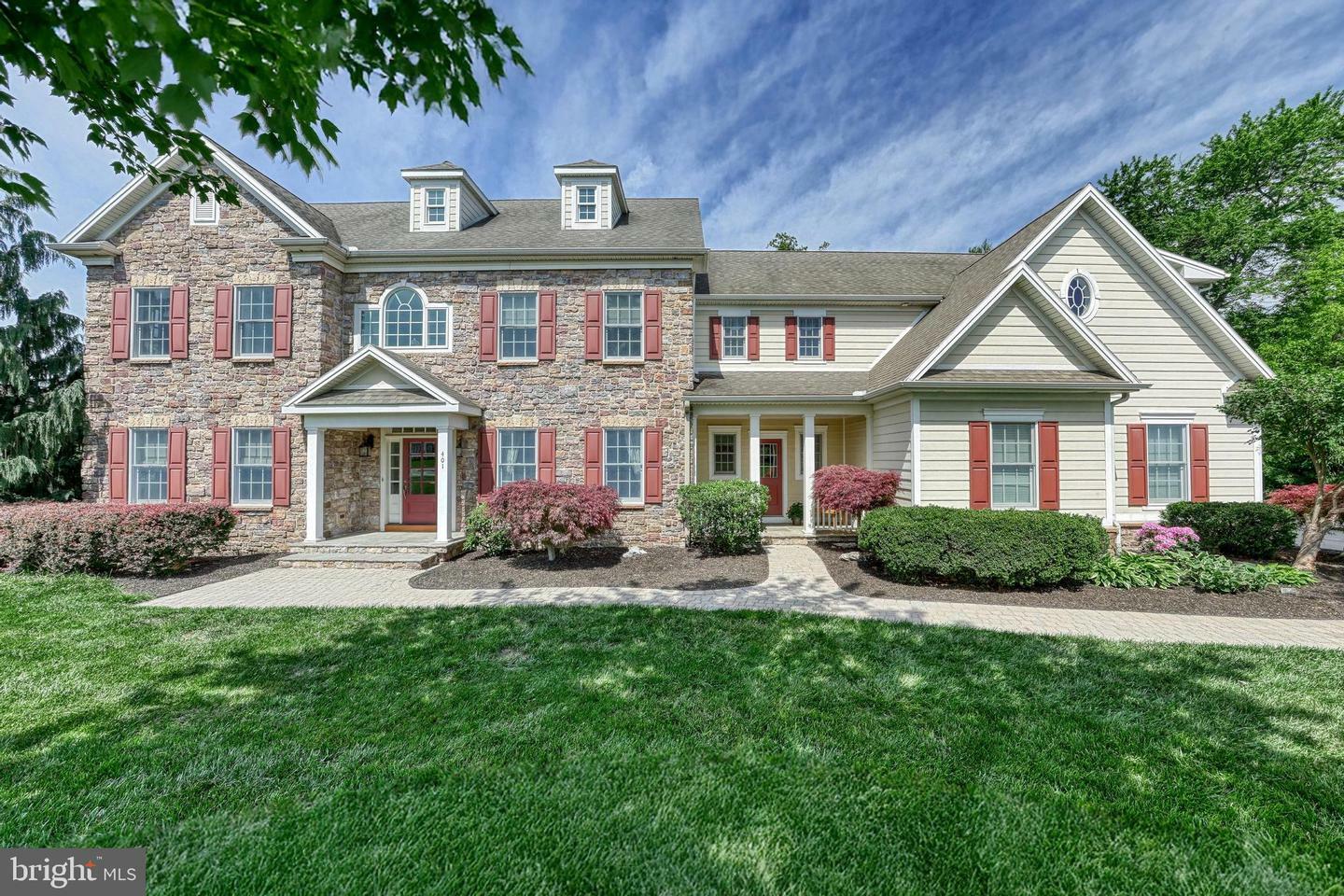 401 Park Circle  Mechanicsburg PA 17055 photo