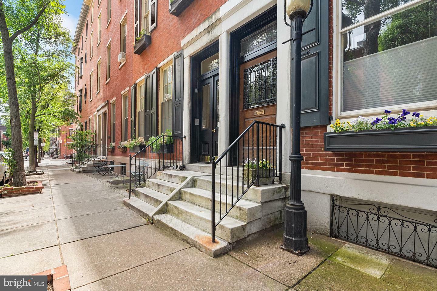 Property Photo: 1708 Pine Street 4 PA 19103