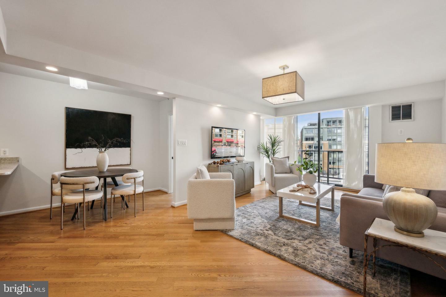 Property Photo: 2555 Pennsylvania Avenue NW 918 DC 20037