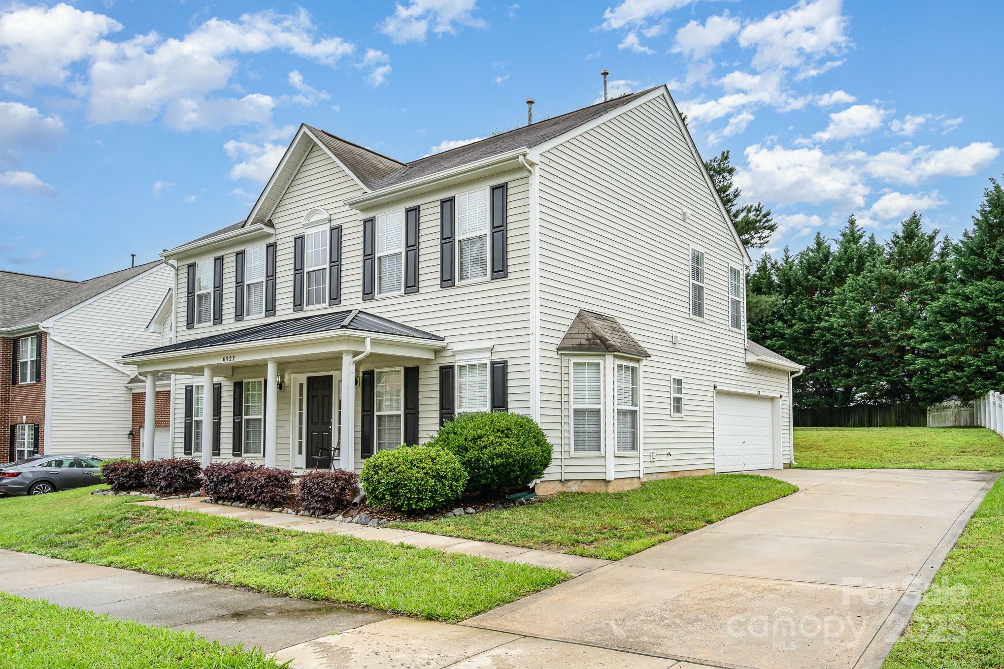 Property Photo: 6922 Cascade Dream Court NC 28078