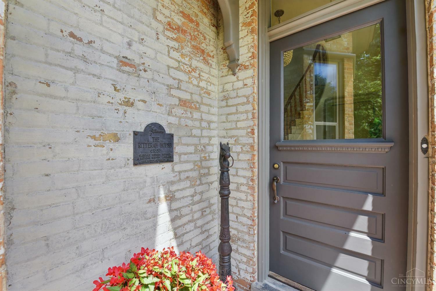 Property Photo: 1055 Willow Avenue OH 45246