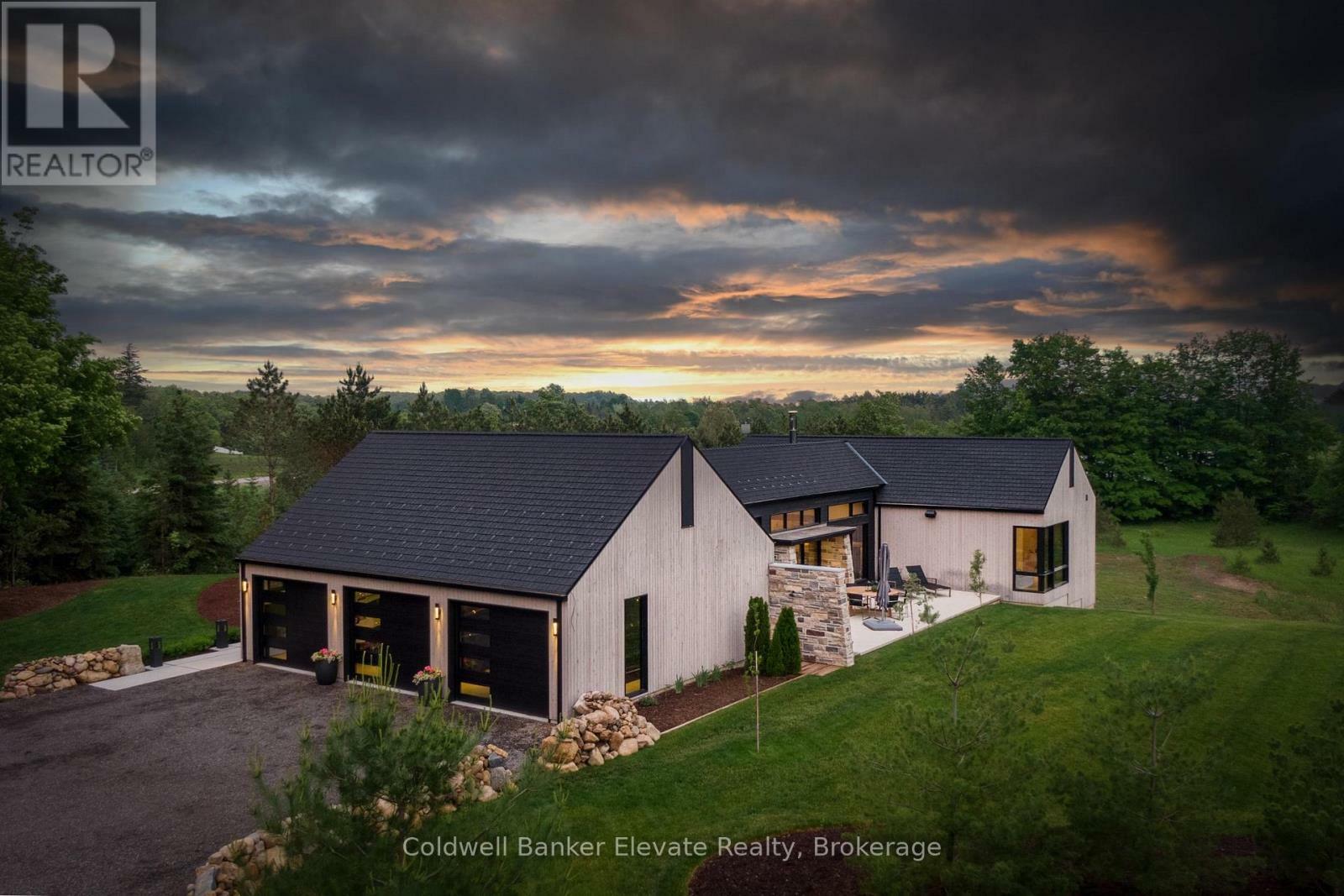 Property Photo: 5046 Wellington 125 Road ON L7J 2L9