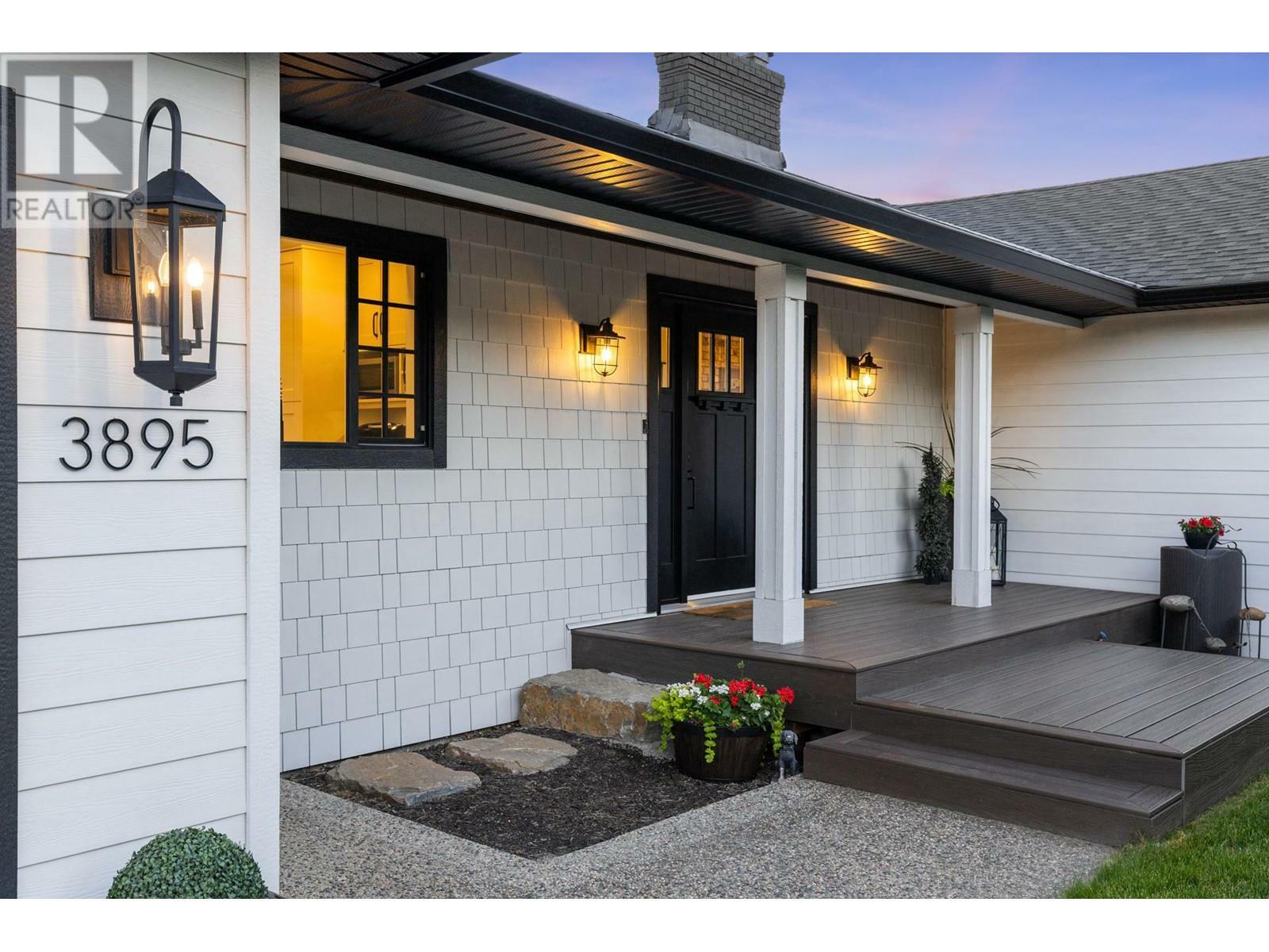 Photo de la propriété: 3895 Angus Drive BC V4T 2J8