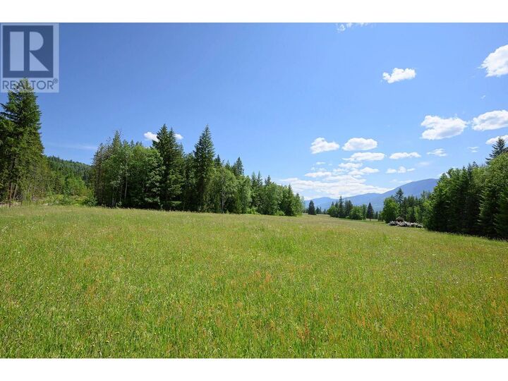 Property Photo:  943 Raft River Road  BC V0E 1N1 