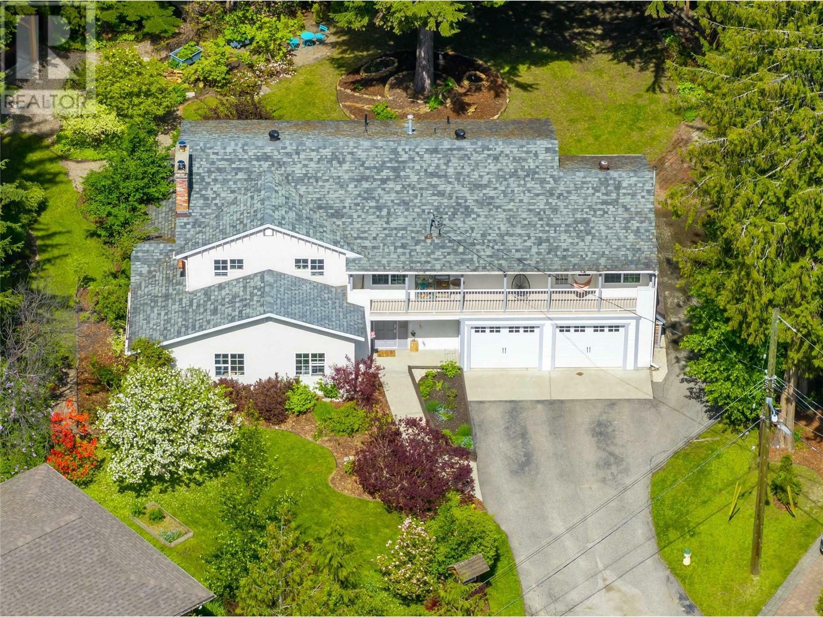 Photo de la propriété: 1640 Galt Crescent BC V0E 2S1