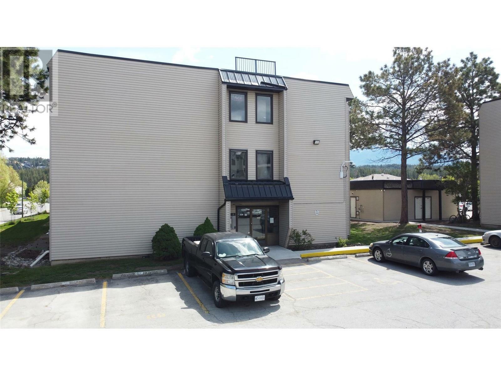 Property Photo: 2321 12th N Street 309 BC V1C 5T5