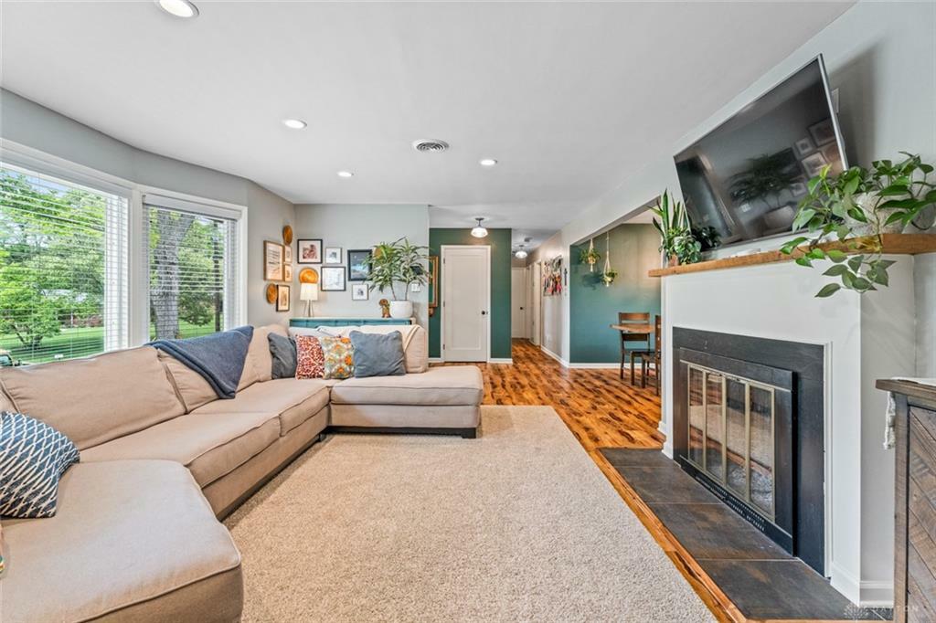 Property Photo: 974 Laurelwood Road OH 45419