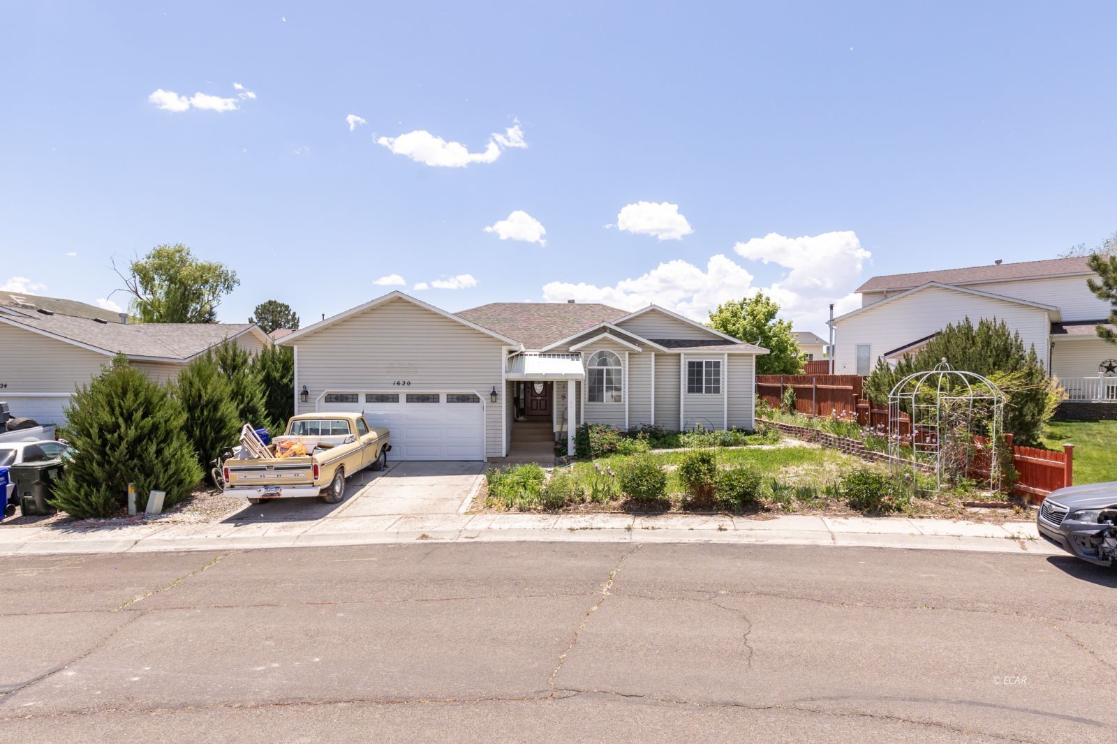 Property Photo:  1620 Glenmoor Drive  NV 89801 