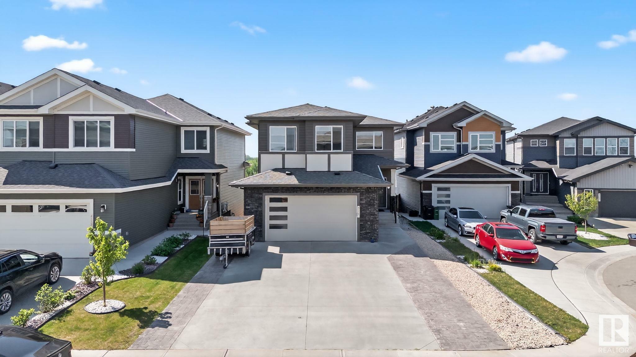 Property Photo: 4119 7 Avenue SW AB T6X 2J2