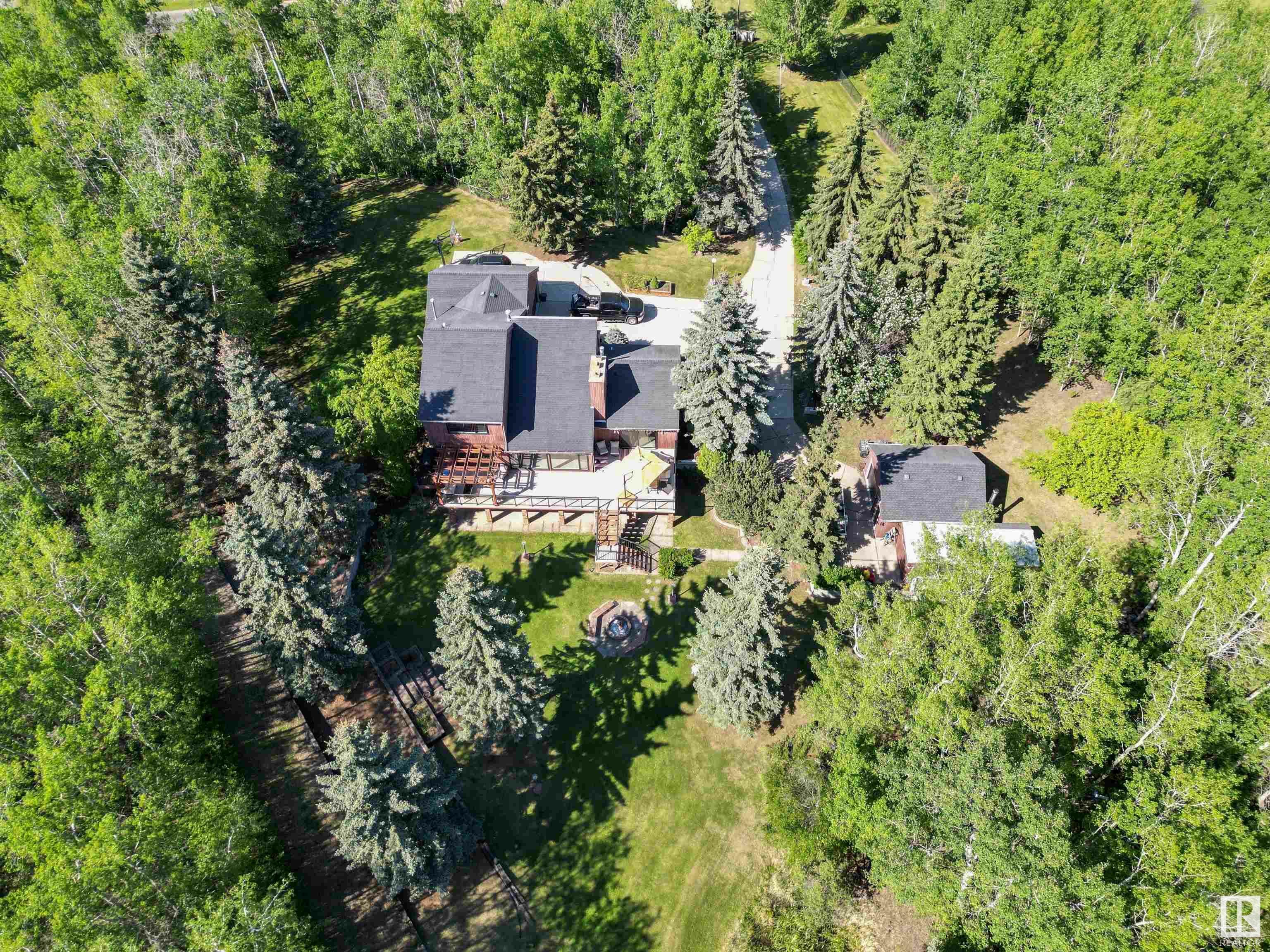 52152 Rge Road 225 254  Rural Strathcona County AB T8C 1C6 photo