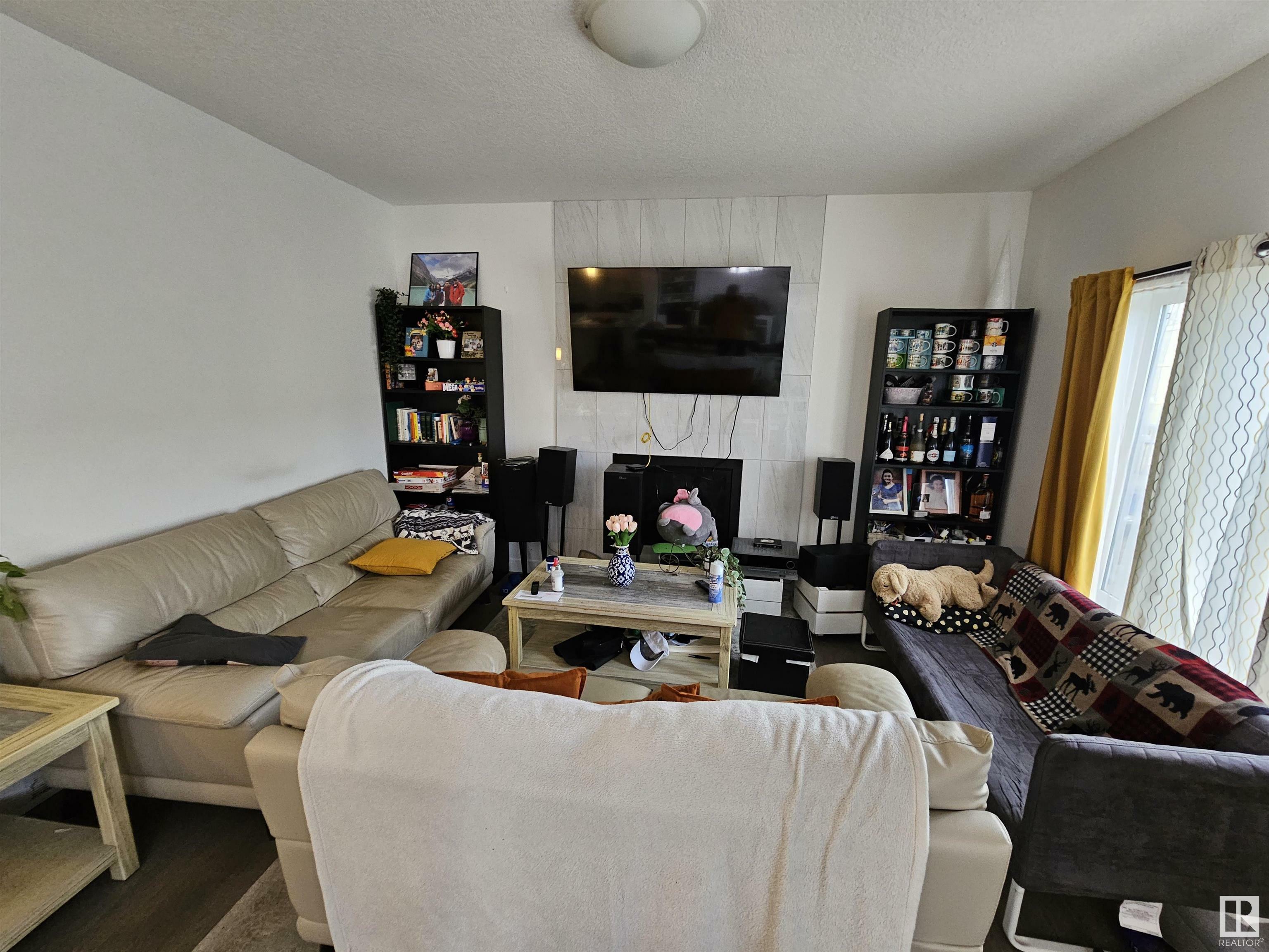 Property Photo: 1124 152 Avenue NW AB T5Y 0Z5