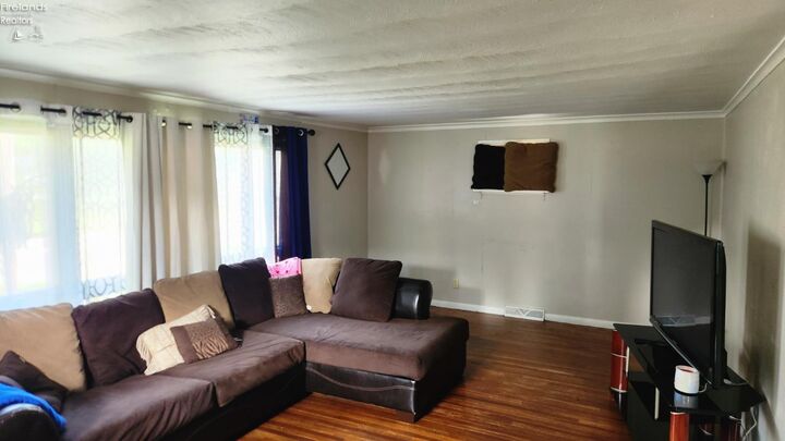 Property Photo:  1608 Pierce  OH 44870 