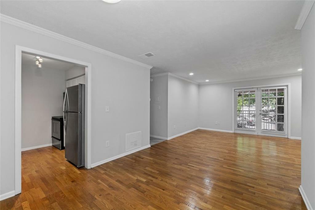 Property Photo:  1150 Collier Road NW 6H  GA 30318 