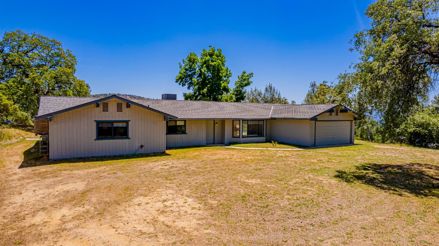 Property Photo:  47457 Road 620  CA 93644 