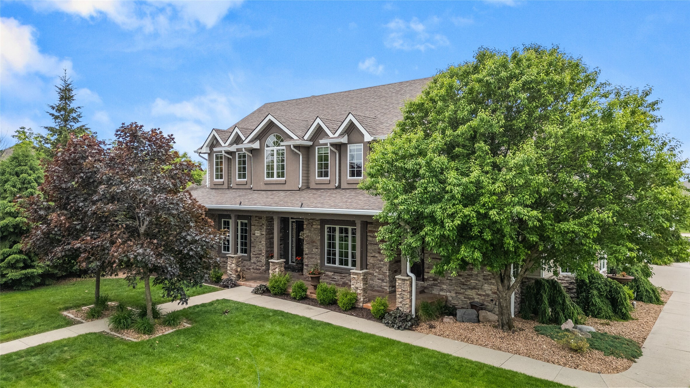 Property Photo: 1360 NE 31st Street IA 50021