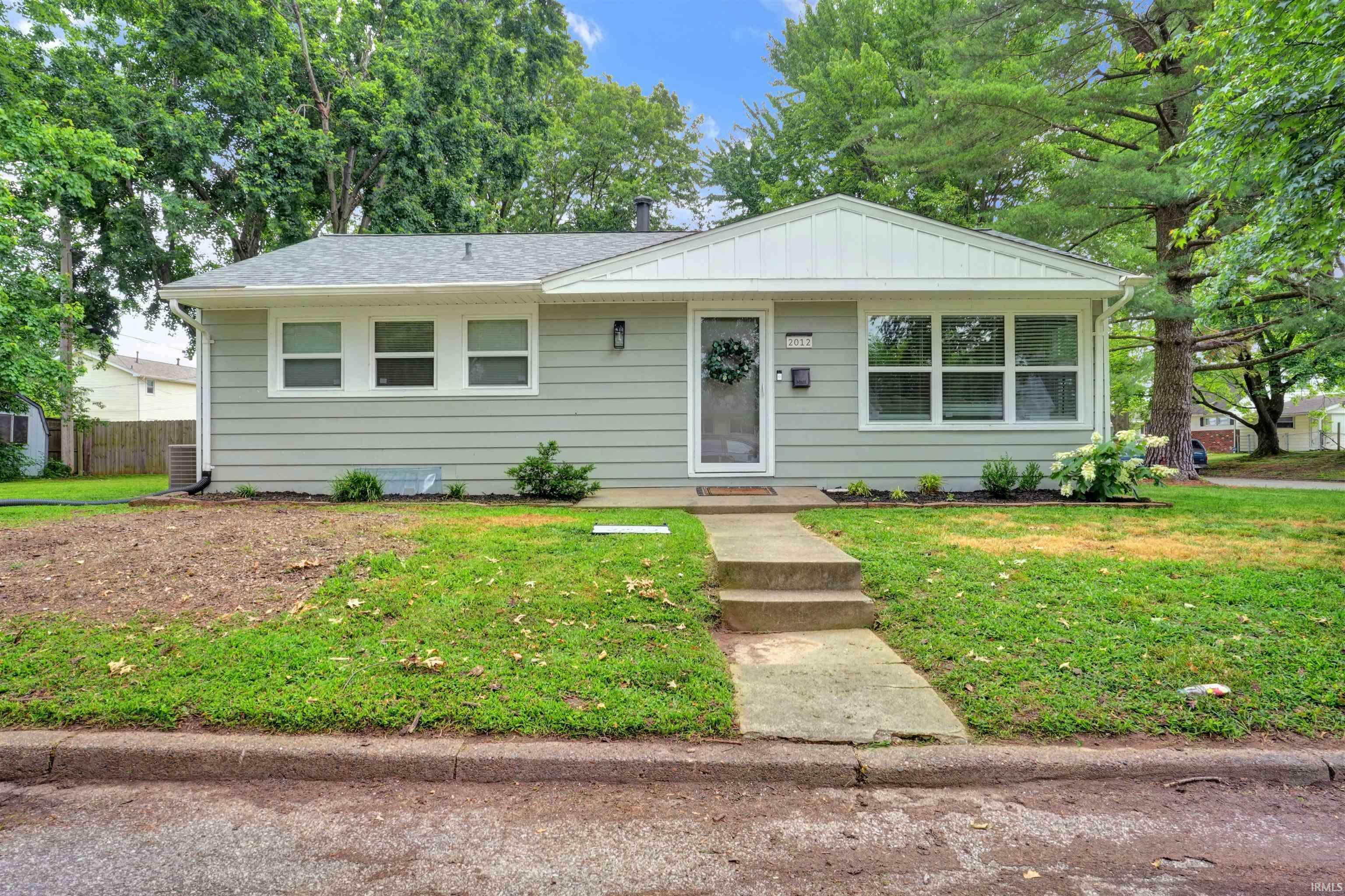 2012 Clayton Avenue  Evansville IN 47715 photo