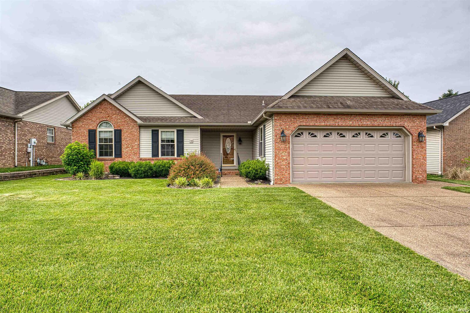 Property Photo:  3021 Nicole Drive  IN 47711 
