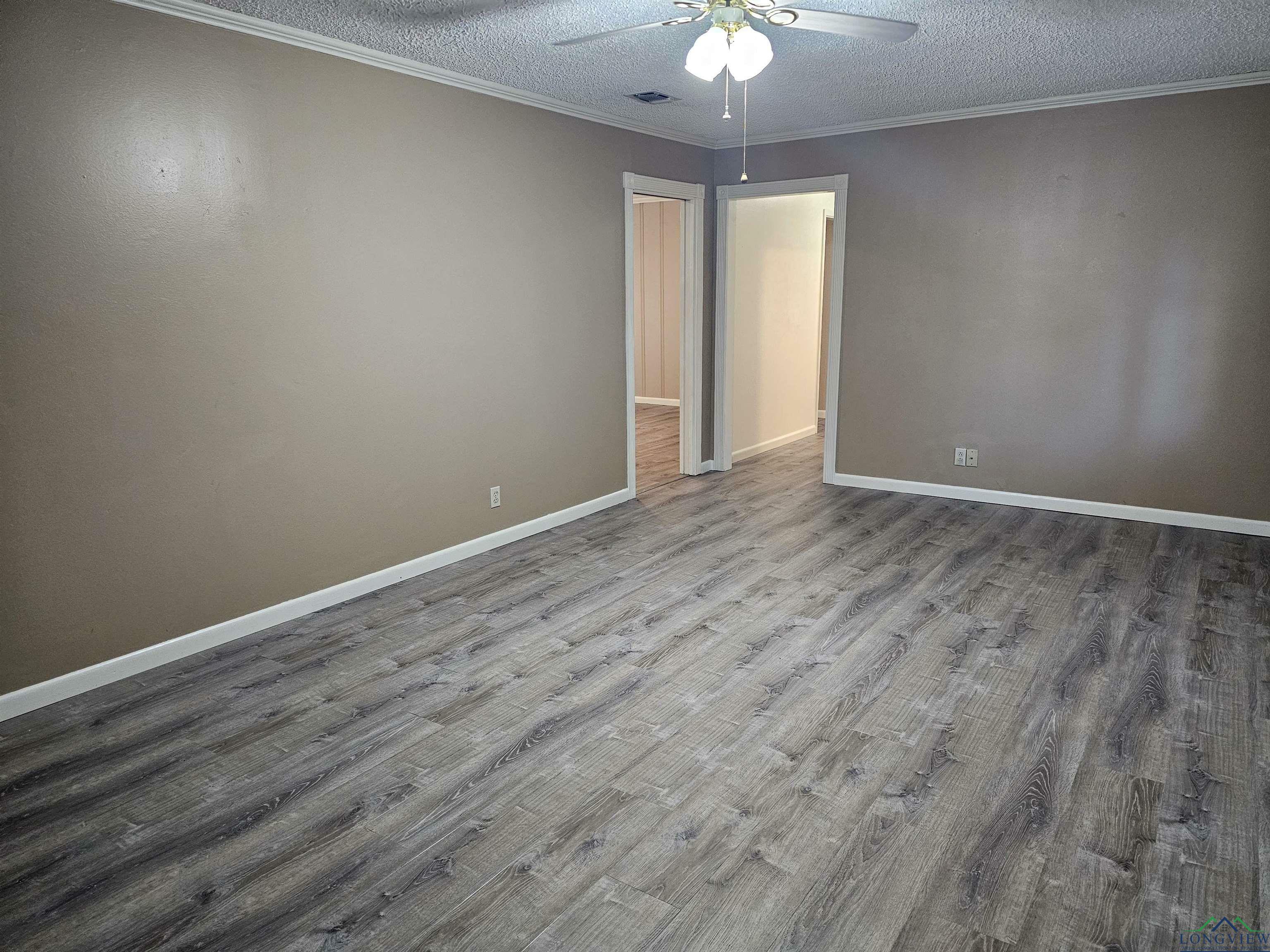 Property Photo: 1504 Webb St TX 75654