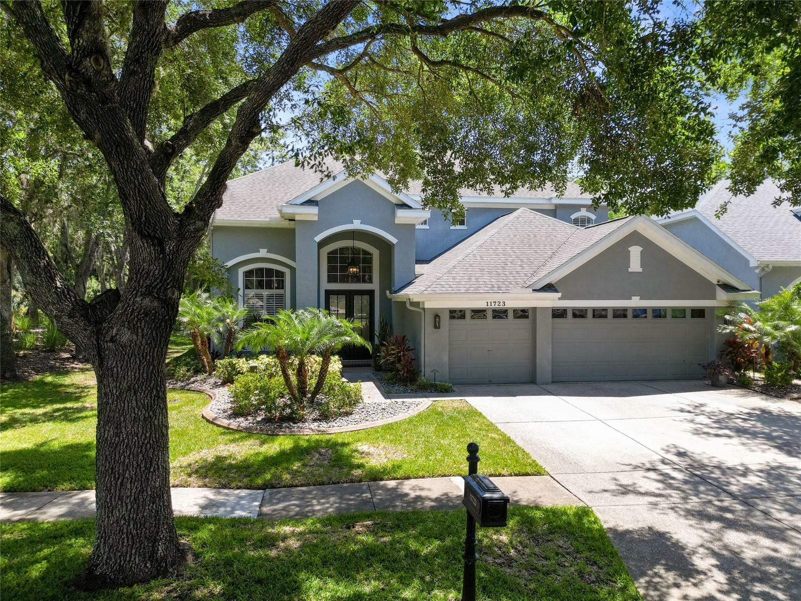 Property Photo: 11723 Gothic Lane FL 33626