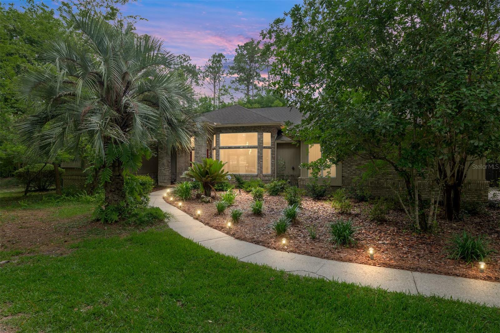 Property Photo: 13615 SW 1st Lane FL 32669