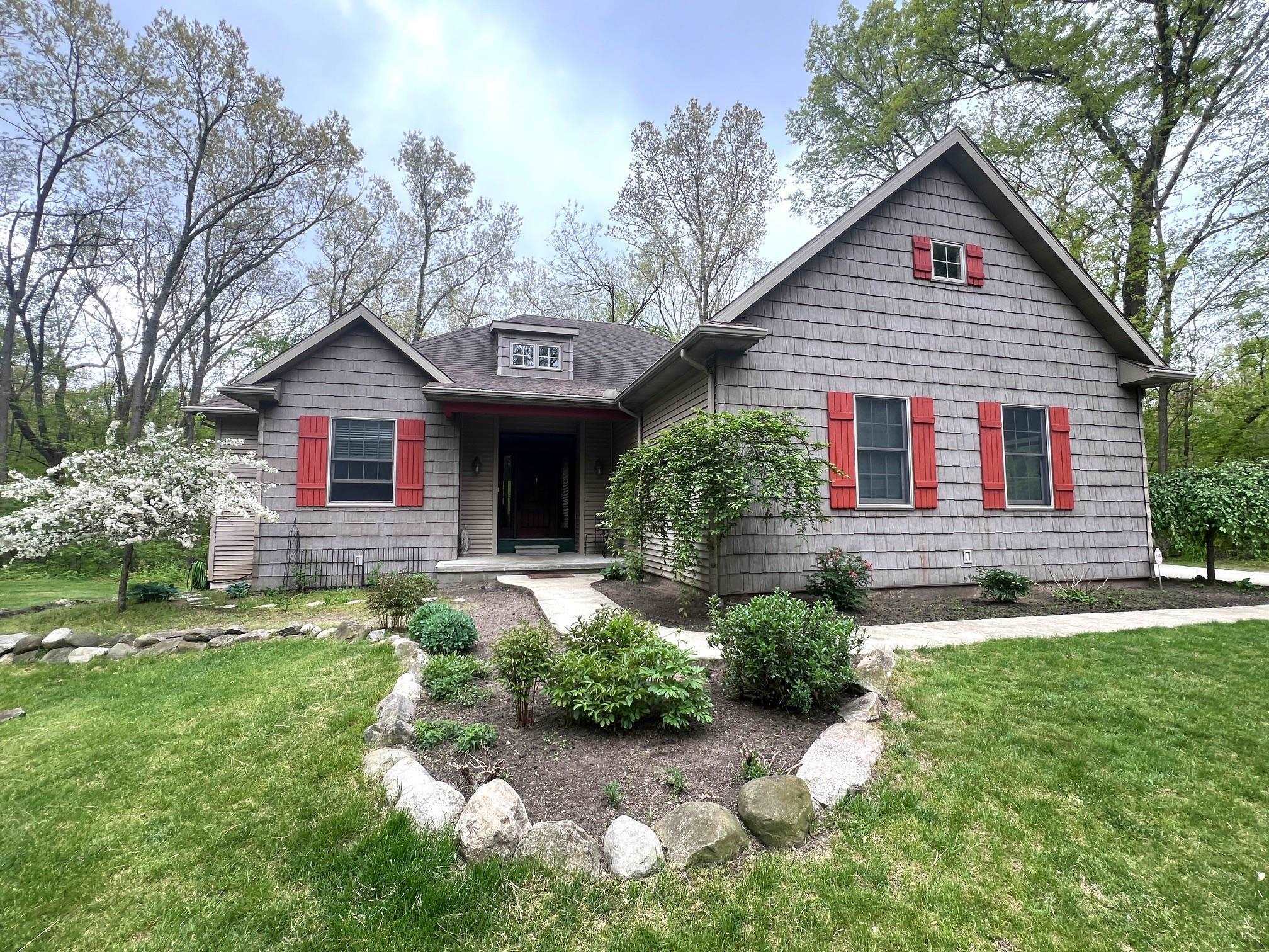 Property Photo: 9401 Lakeview Drive MI 48451