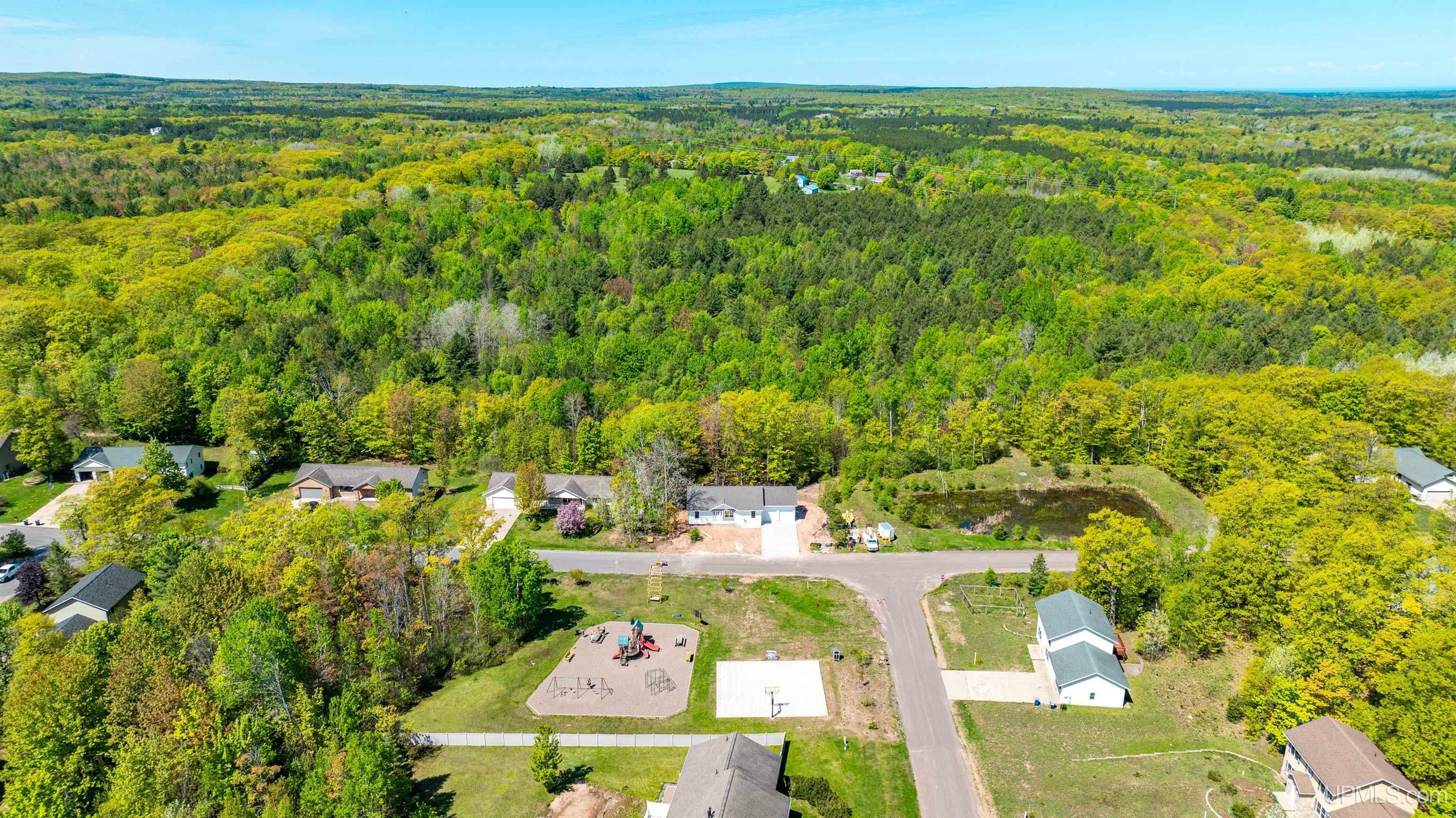 Property Photo:  1922 Sherwood Drive  MI 49931 
